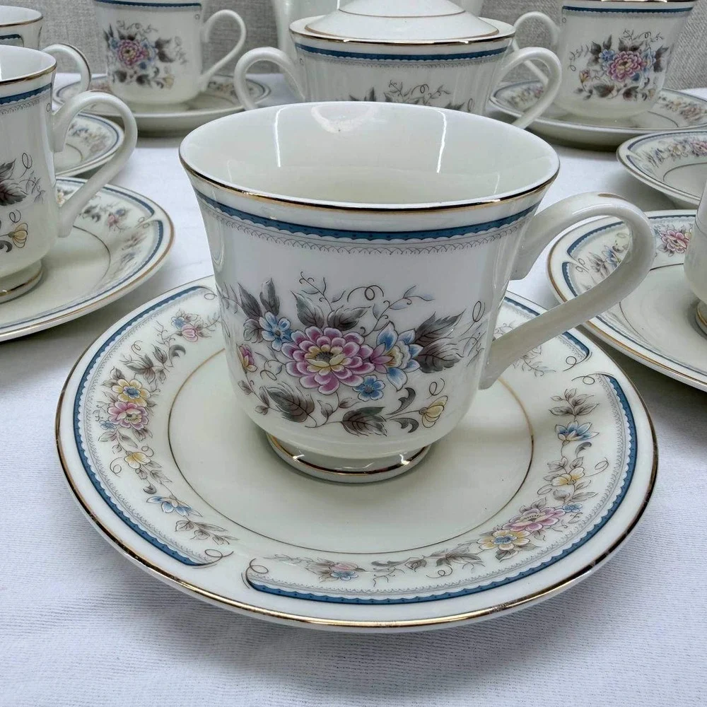 Seizan Fine China Japan Floral Tea Set Coffee Pot Sugar Bowl 6 Cups Saucers 16pc